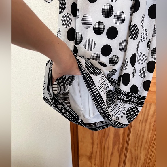 Signature By Robbie Bee White Polka Dot Dress Size 8 - Picture 5 of 7